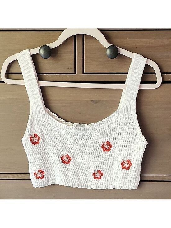 wild fable Tops - White Floral Knit Crop Top